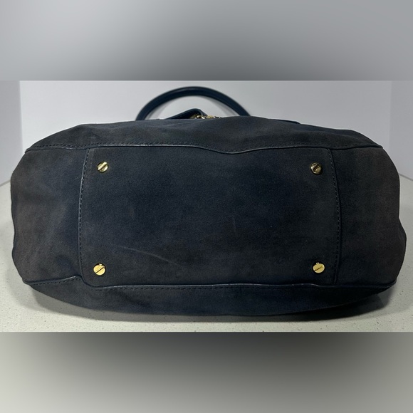 Tory Burch Suede Shoulder Bag with adjustable crossbody strap - Picture 5 of 6